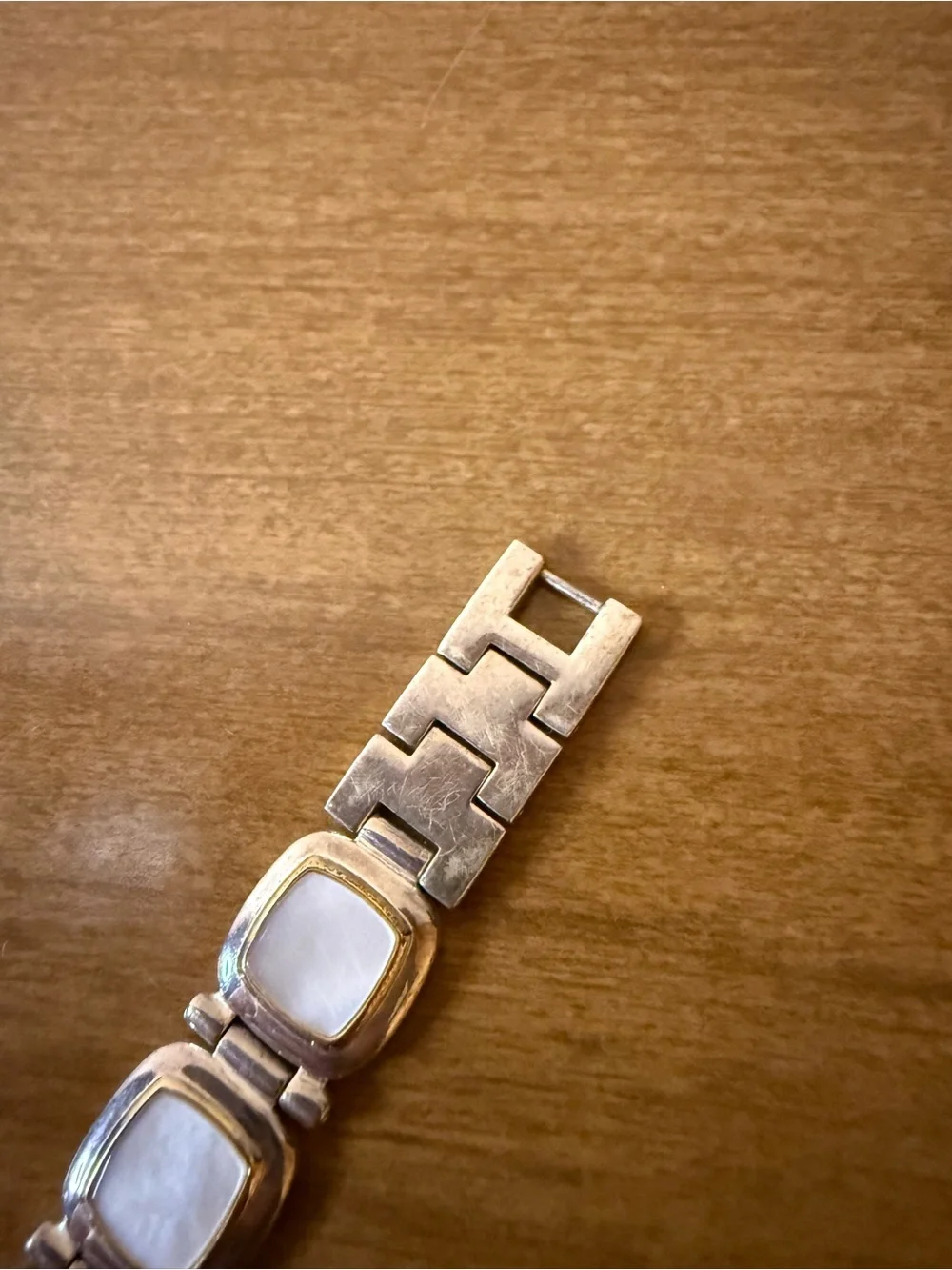 Ecclissi minimal silver scuffs
